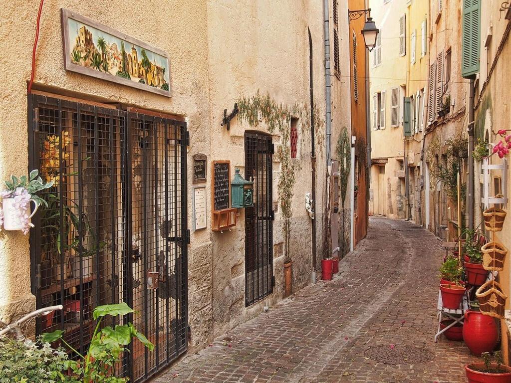 Souvenirs D'Hier Hyères Exterior foto